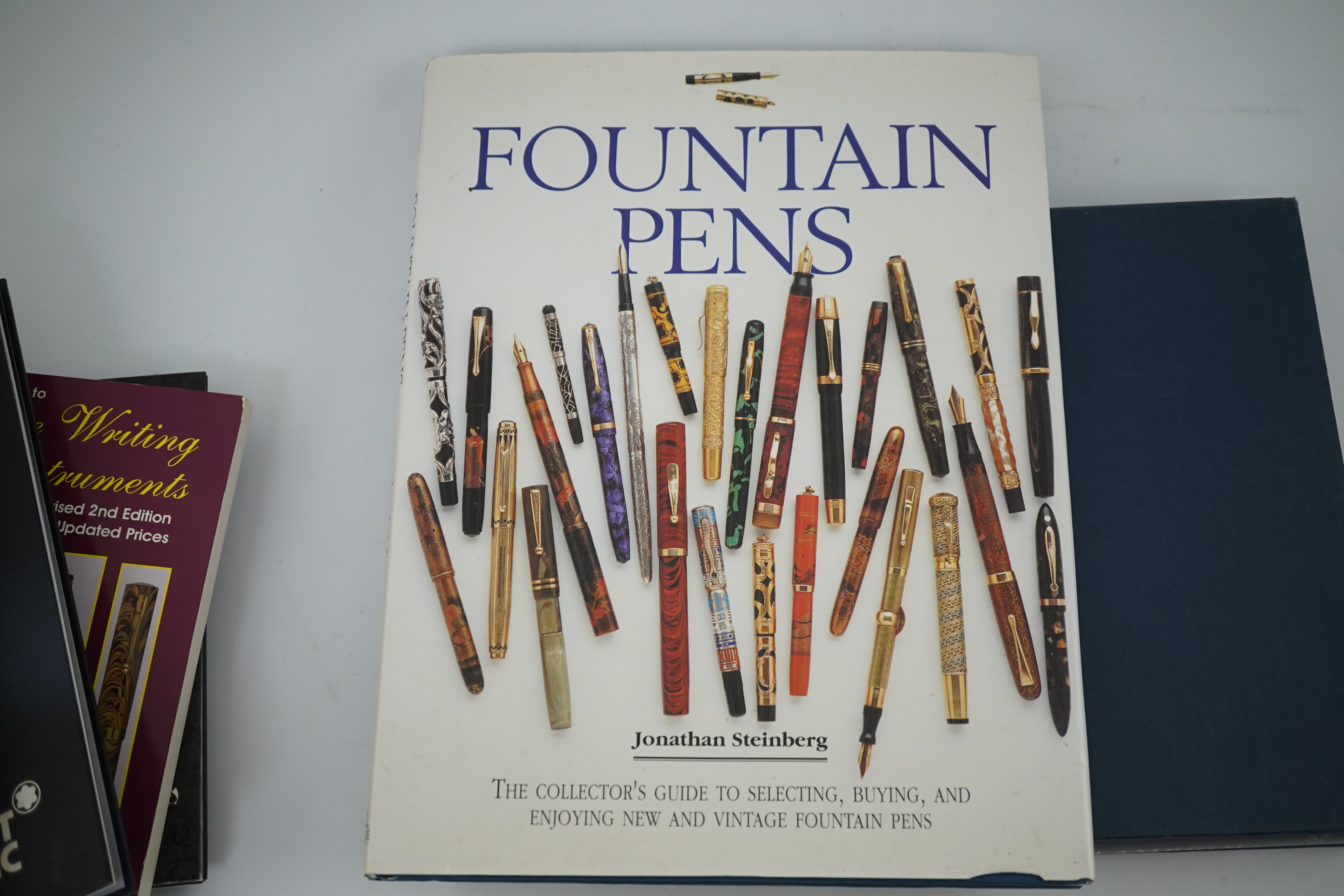 'Fountain Pens of the World' by Andreas Lambrou and other pen books (8)